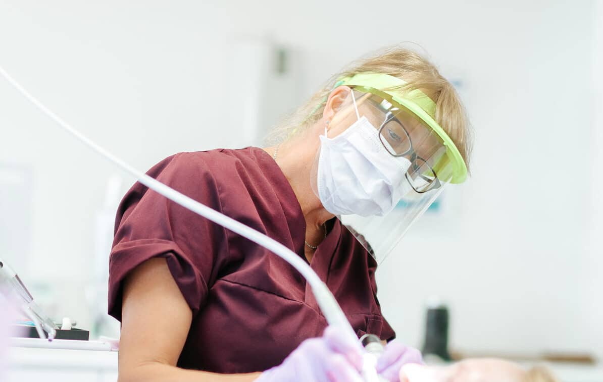 Gum disease at Frölunda Tandläkarna
